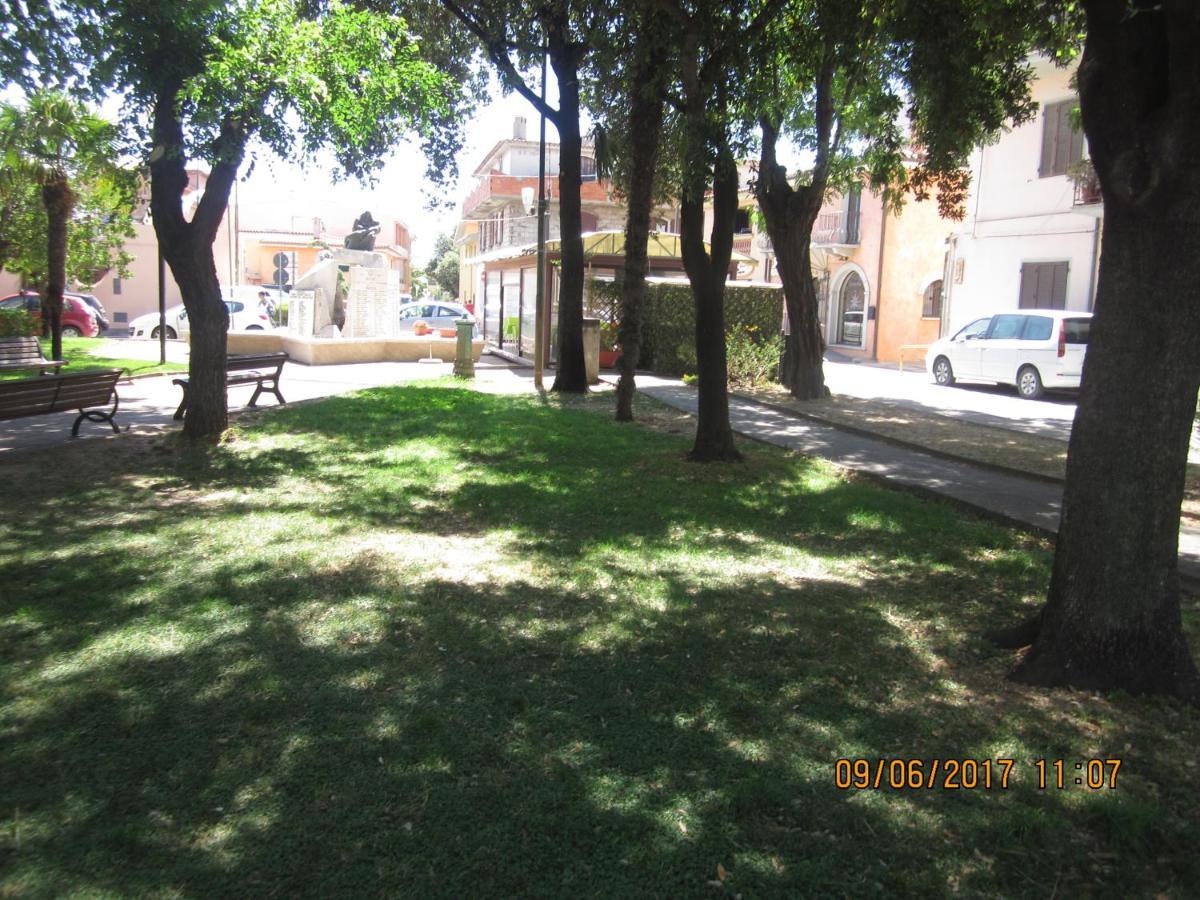 Apartamento The Square Orosei Exterior foto